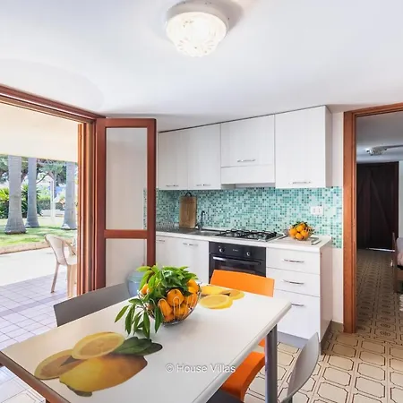House&villas - Sunrise * Syracuse